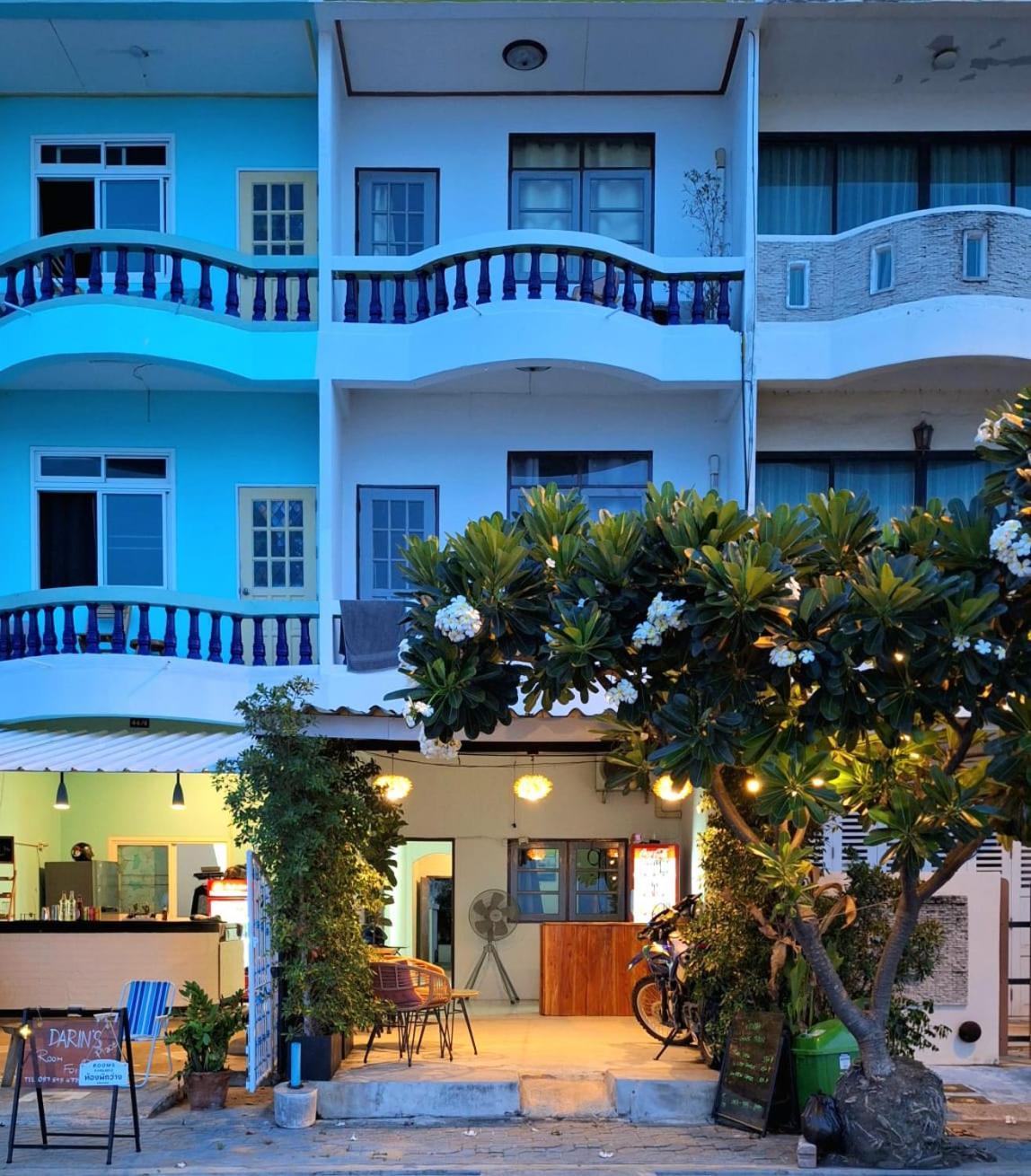 Jungle Cafe And Guesthouse Прачуап-Кхірі-Кхан Екстер'єр фото